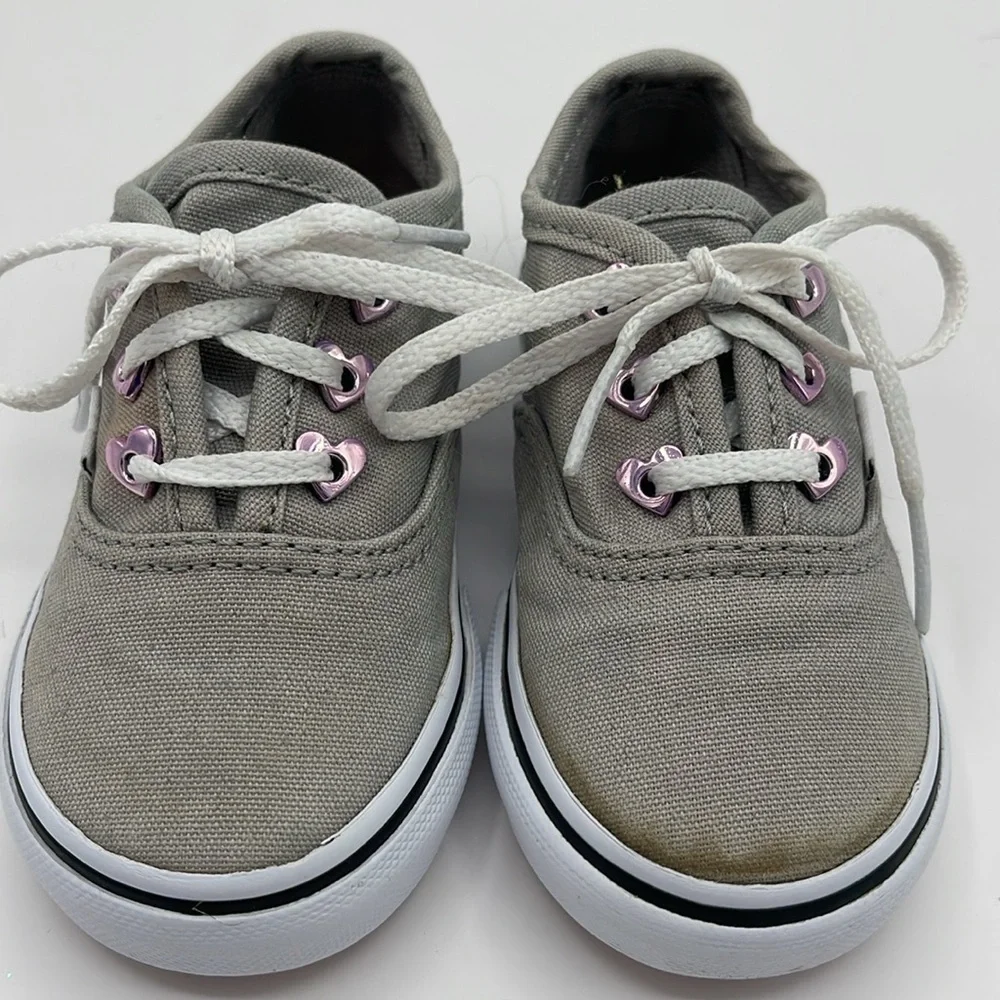 Vans Toddler Size 5.5 Gray With Purple Heart Eyelets